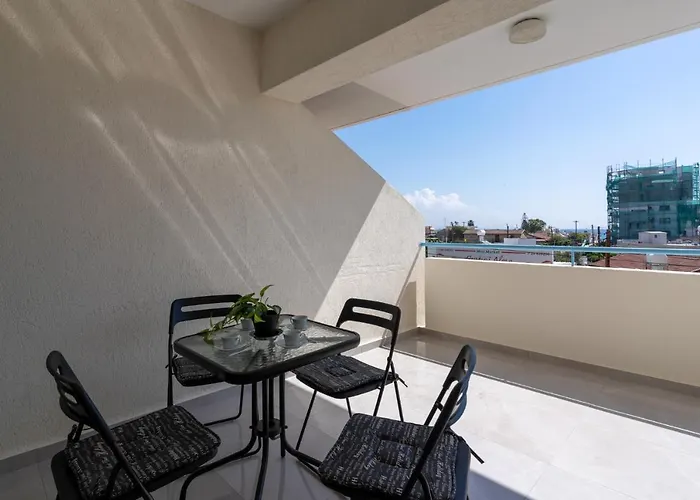 Andrea 3-bedroom In Mackenzie Appartement